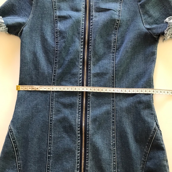 MISSGUIDED womens sz 10 stretch denim zip front frayed edge mid blue denim dress - Picture 16 of 16